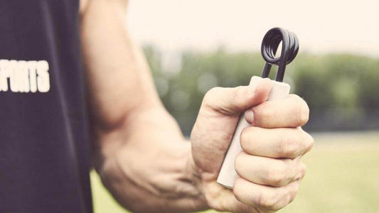 Griffkraft trainieren: Darum ist es notwendig und so gelingt es! - Gorilla Sports Schweiz