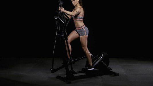 Crosstrainer Training: Mehr Ausdauer und weniger Körperfett! - Gorilla Sports Schweiz