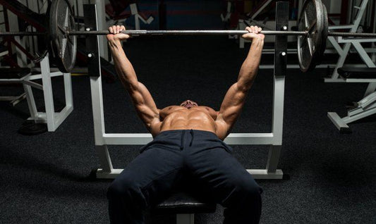 Bankdrücken – Tipps für die richtige Ausführung - Gorilla Sports Schweiz
